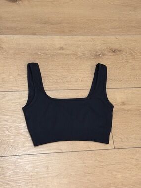 OQQ Black Ribbed Square Neck Crop Tank
